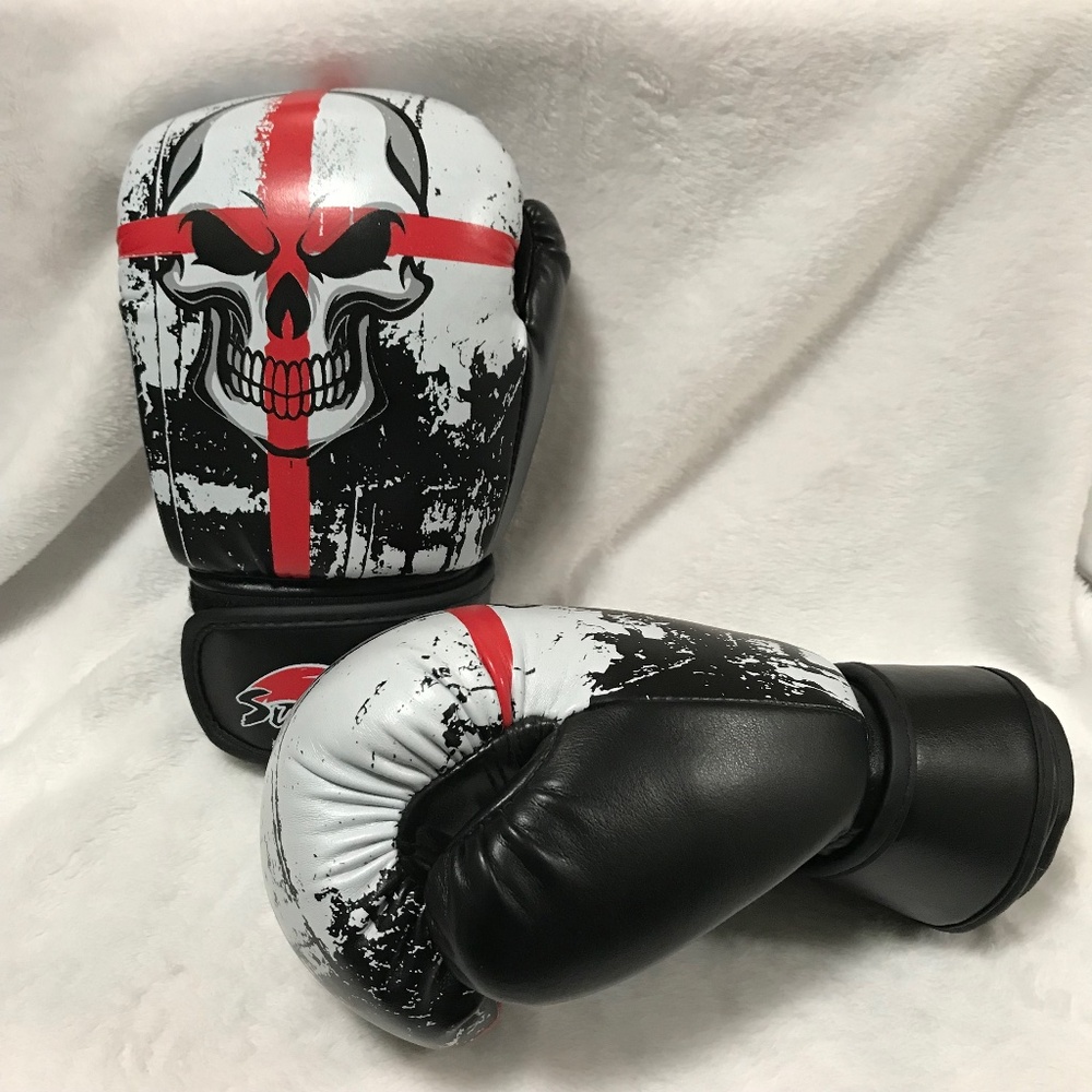 SUOTF 8OZ Boxing Bag Training Gloves Black/White/Red Skull Large Kids/Teens